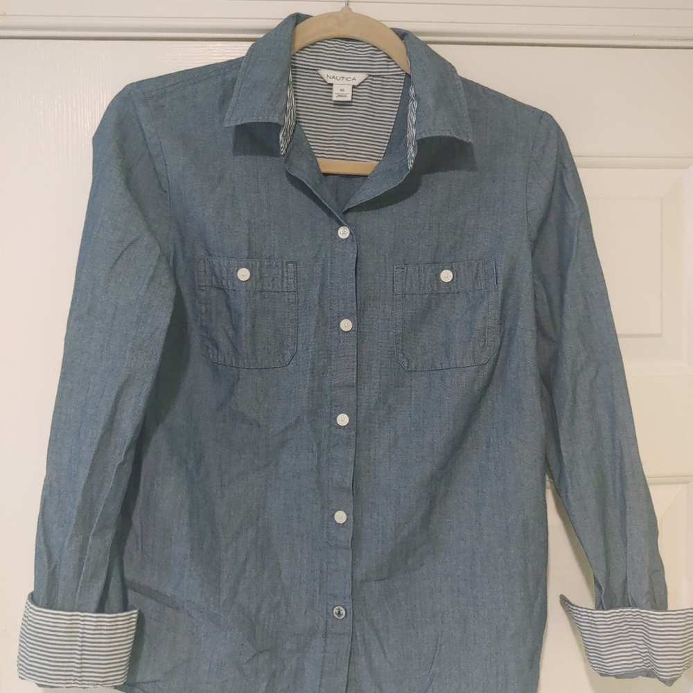 Nautica ladies denim blue color Oxford shirt extra small